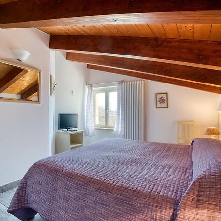 Casavacanzelemore - Casa Zoe Valfabbrica Eksteriør billede